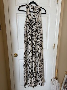 Cupshe Black & Cream Abstract Halter Jumpsuit